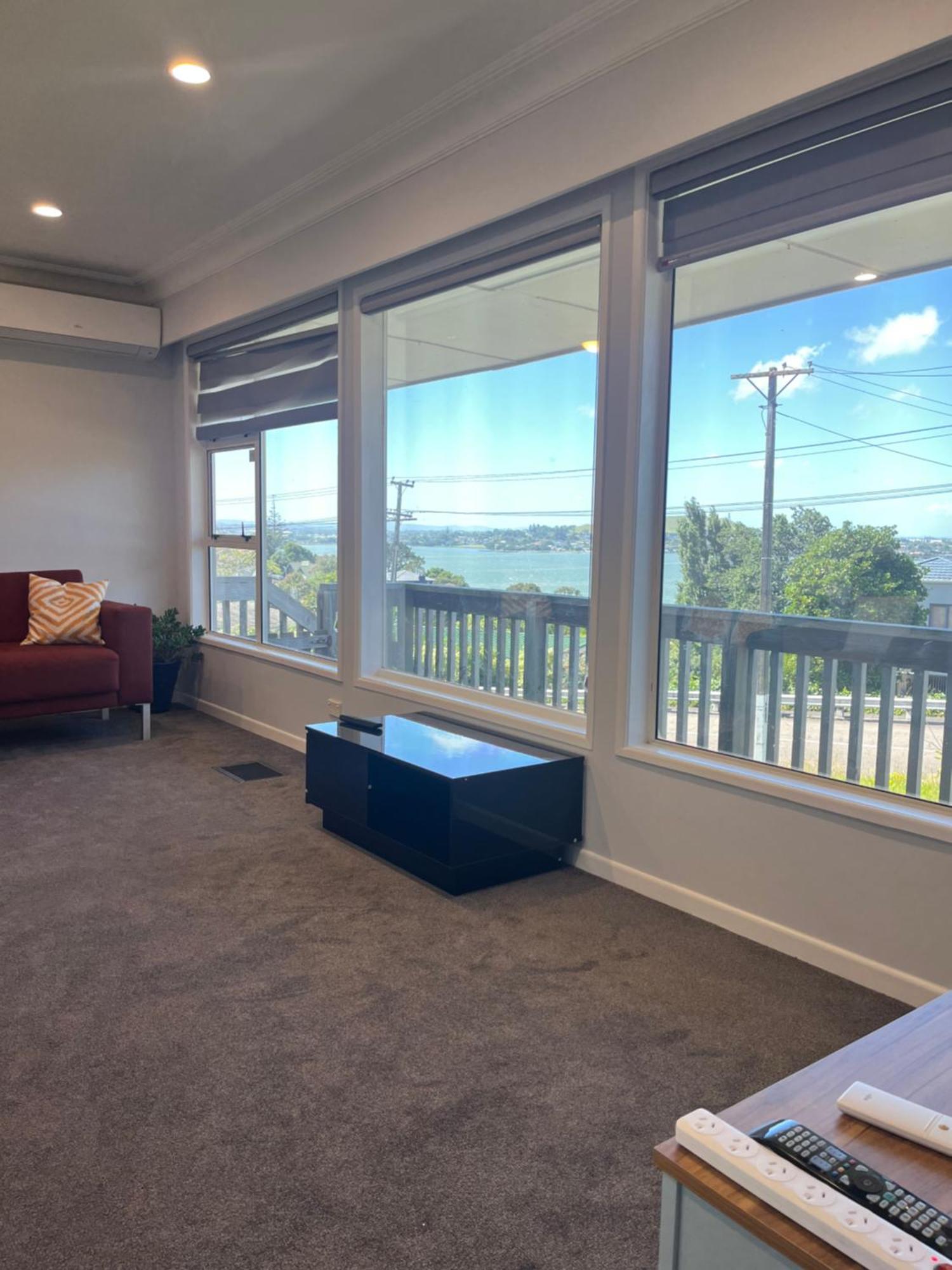 Kiwi Holiday Home With A View Оукланд Екстериор снимка